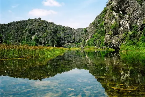 Van Long nature reserve (Khu bảo tồn Vân Long)